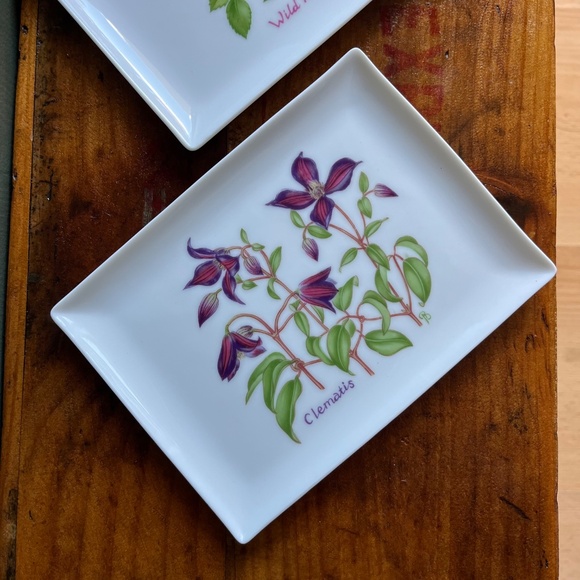 Vintage 1984 Lillian Vernon Floral Ceramic Trays - Picture 2 of 6